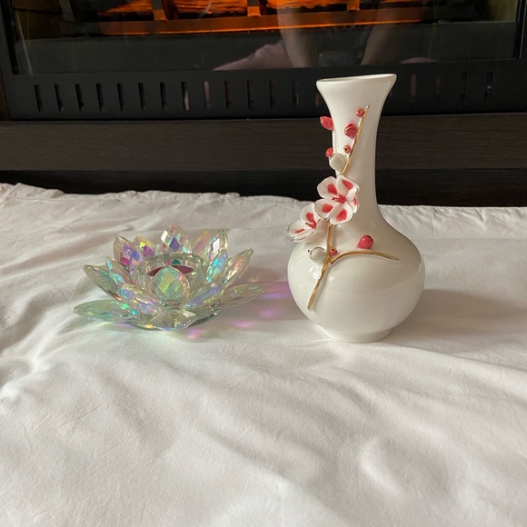 🌷NWT Delicate,Simple Beautiful,Small Bud Vase,Great 4 Flowers,Gift,Collectible🌸 - Picture 9 of 16